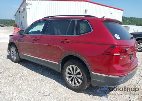 2018 Volkswagen Tiguan 2.0T Se/2.0T Sel z USA, uszkodzony, nr VIN 3VV2B7AX3JM143905